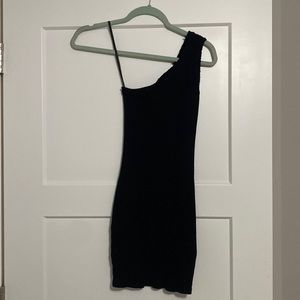 Urban Outfitters Black One Shoulder Mini Dress | NBW
